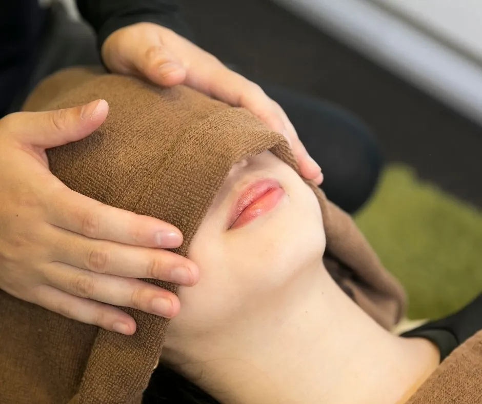 睡眠ヘッドスパ