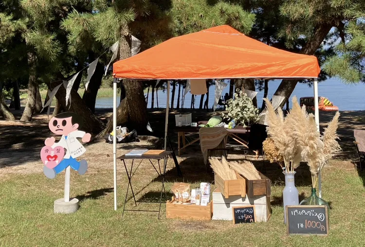 満月マルシェ HOPE出店ブースの様子